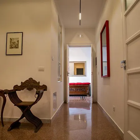 Abate Luxury Interno 3 *