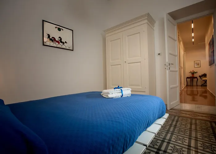 Abate Luxury Interno 3 דירה בארי